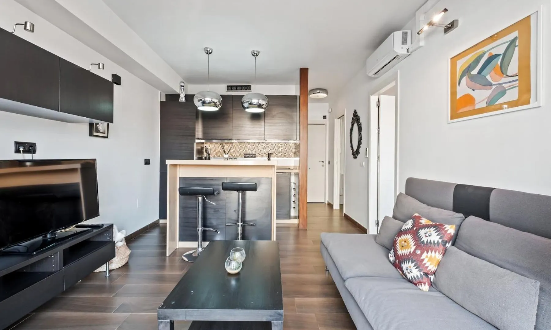 Modern Apartment Next To La Malagueta Beach Malaga 0*,